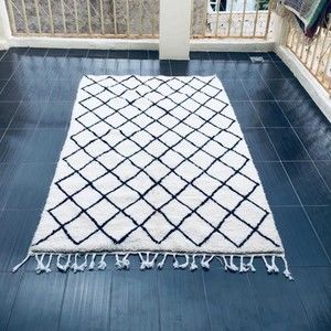 Meet your Posher, Ismail